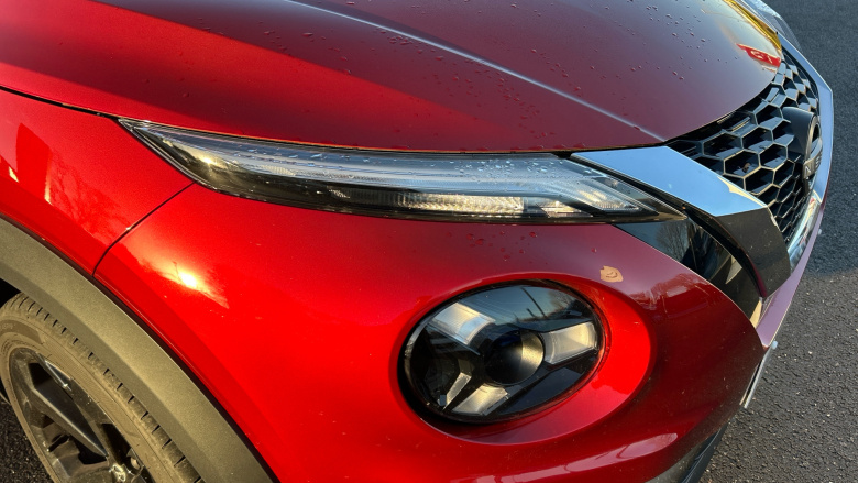 Nissan Juke 1.0 DiG-T Tekna 5dr Petrol Hatchback